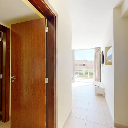 فيلة Herdade Dos Salgados, V3 *