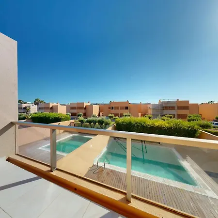 Herdade Dos Salgados, V3 Вілла