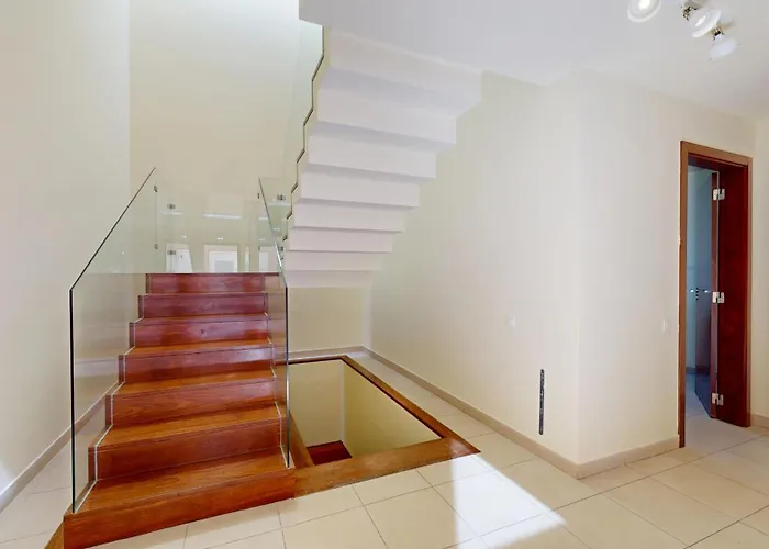 Villa Herdade Dos Salgados, V3 *