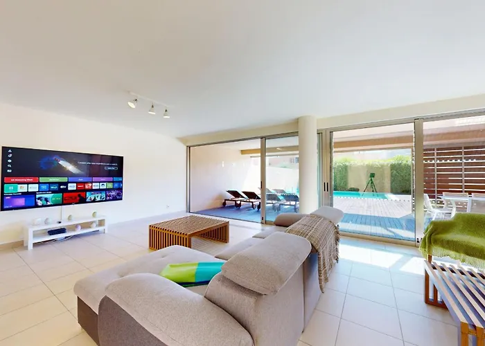 Herdade Dos Salgados, V3